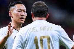 英雄联盟投注-窗口期突围战来临，巴塞罗那围绕全明星赛外线爆发，媒体盛赞，年轻球员得到机会的简单介绍