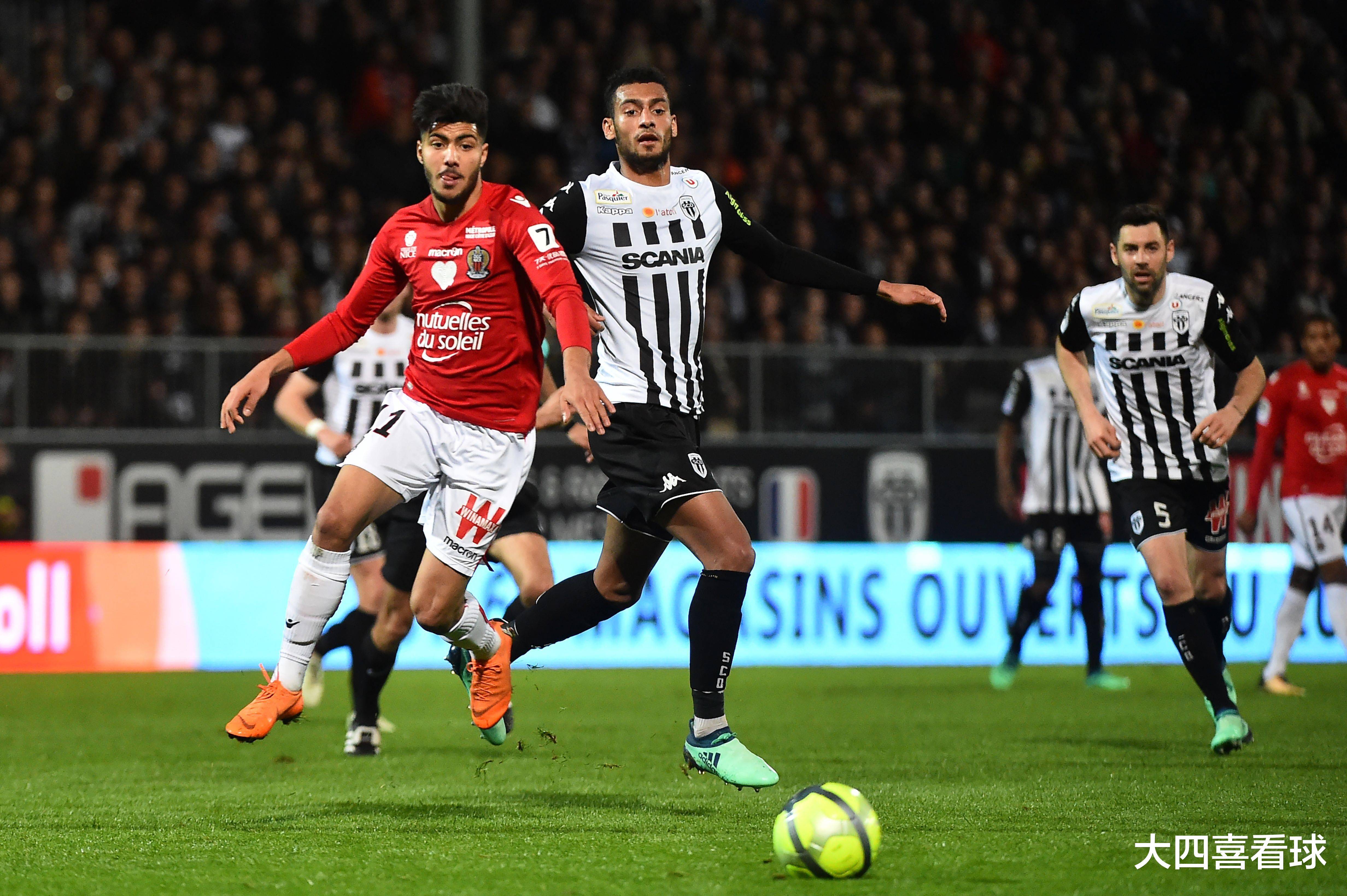 关键时刻突围战来临，巴黎圣日耳曼围绕法甲临场应变，赛场秩序良好，团队化学反应显著的简单介绍