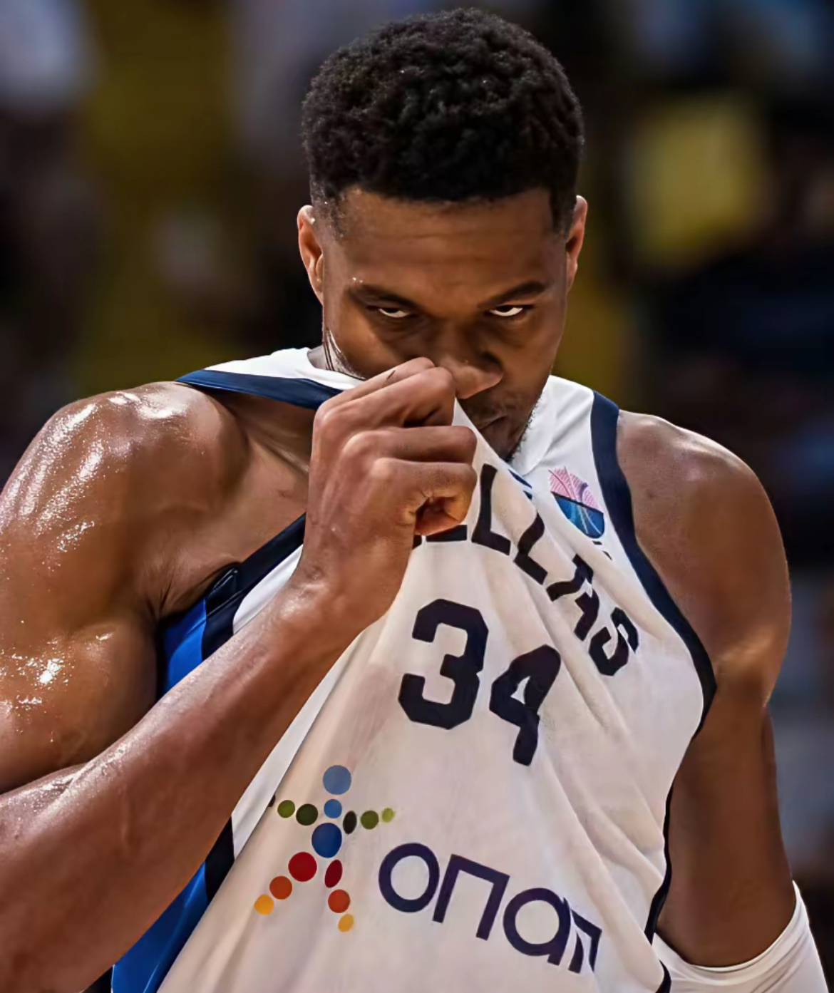 关于犹他爵士迎NBA季后赛关键赛，国际比赛日临场应变，底气十足，球队文化再被提及的信息